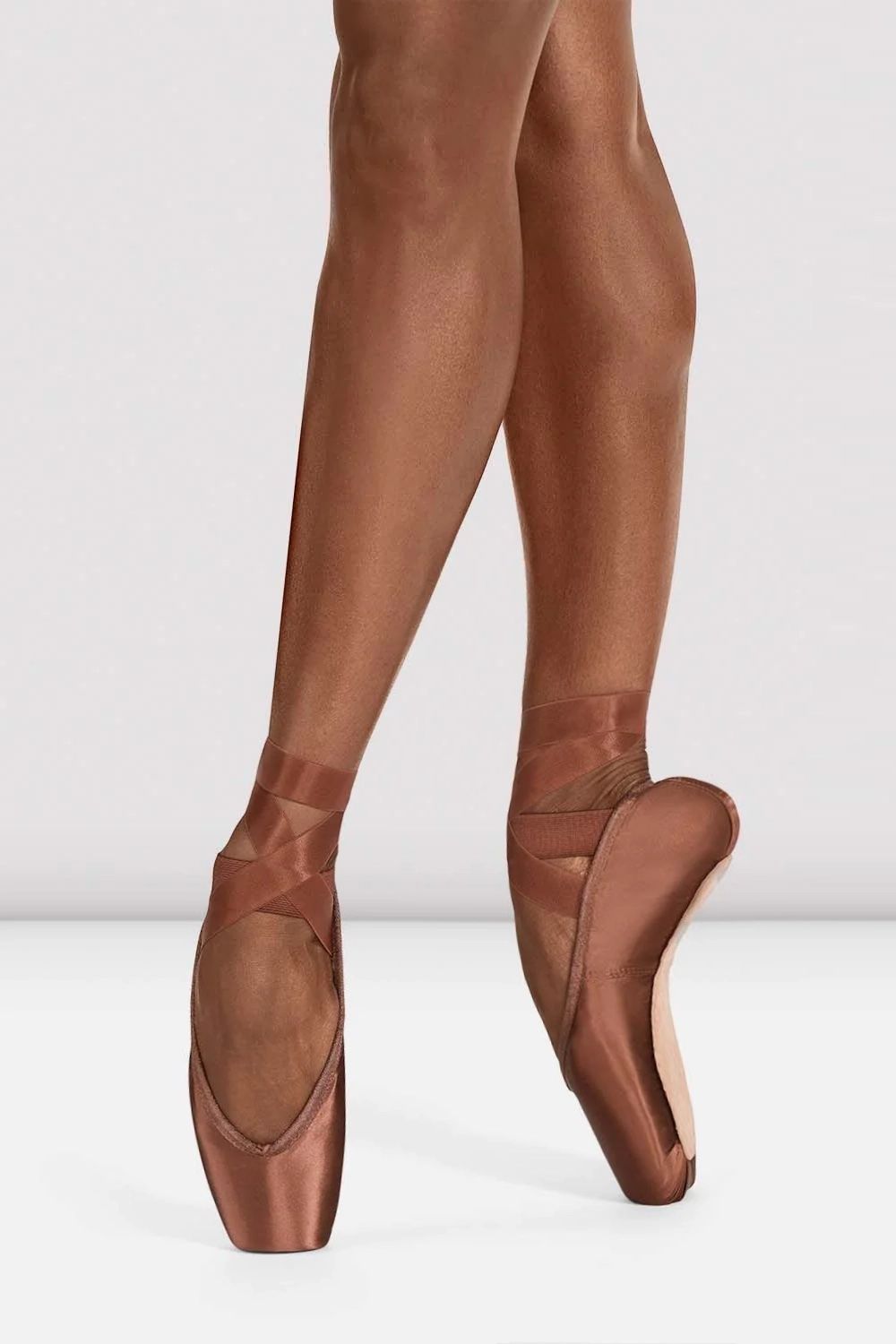 Bloch tonal pointe shoes in the bronze color B29.