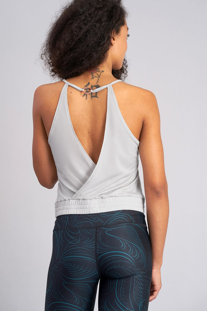 Feather Ring Back Top - BLOCH US