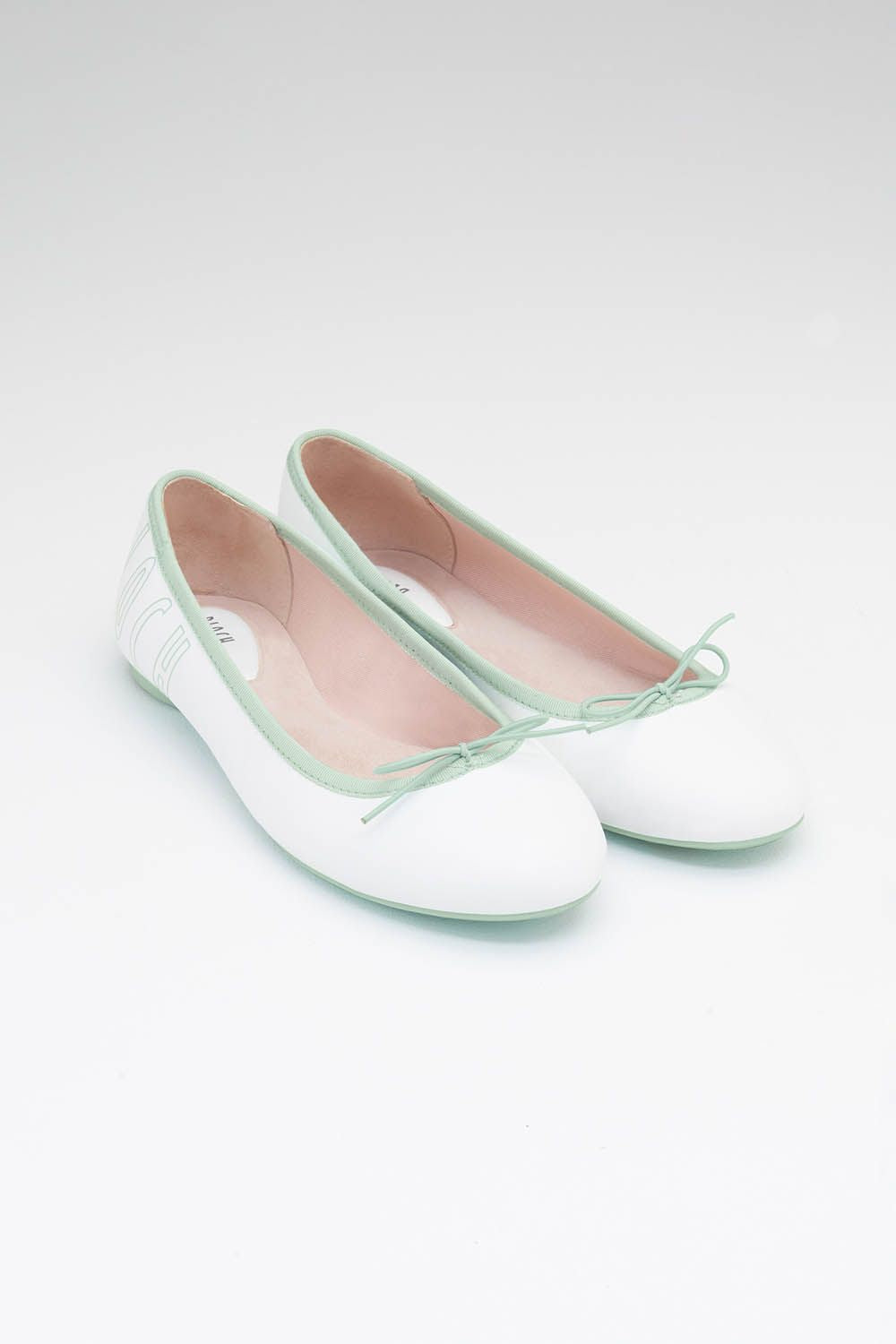 Ladies Lyra Ballet Flats, White Mint Leather – BLOCH Dance US