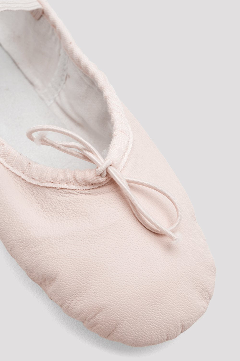 Ladies Dansoft Leather Ballet Shoes, Theatrical Pink â BLOCH Dance US