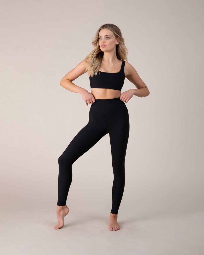 ⇒ Panty sport black  Ezabel Fitness Dance Yoga